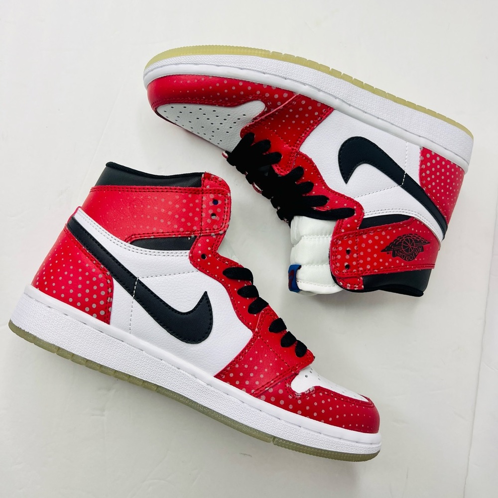 Nike Jordan 1 Retro High Spider-Man Origin Story Sneakers 575441-027 Sz 7 NEW - Picture 3 of 9